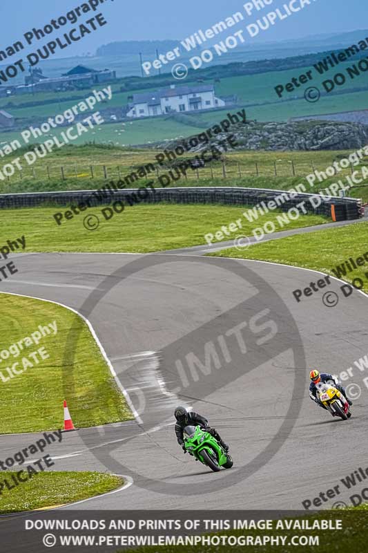 anglesey no limits trackday;anglesey photographs;anglesey trackday photographs;enduro digital images;event digital images;eventdigitalimages;no limits trackdays;peter wileman photography;racing digital images;trac mon;trackday digital images;trackday photos;ty croes